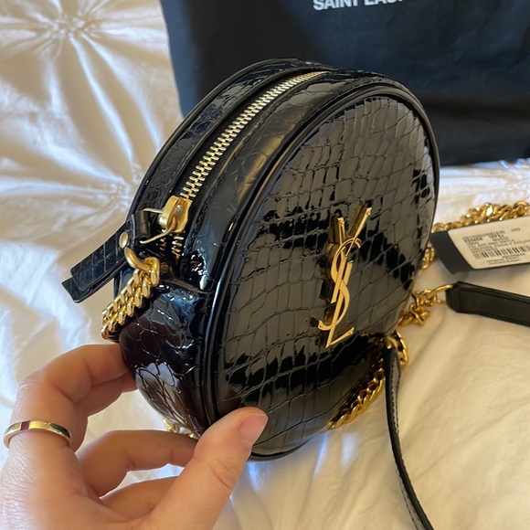 Yves Saint Laurent YSL brand new with tags cross body Vinyle Round Croc-Leather - Picture 3 of 7